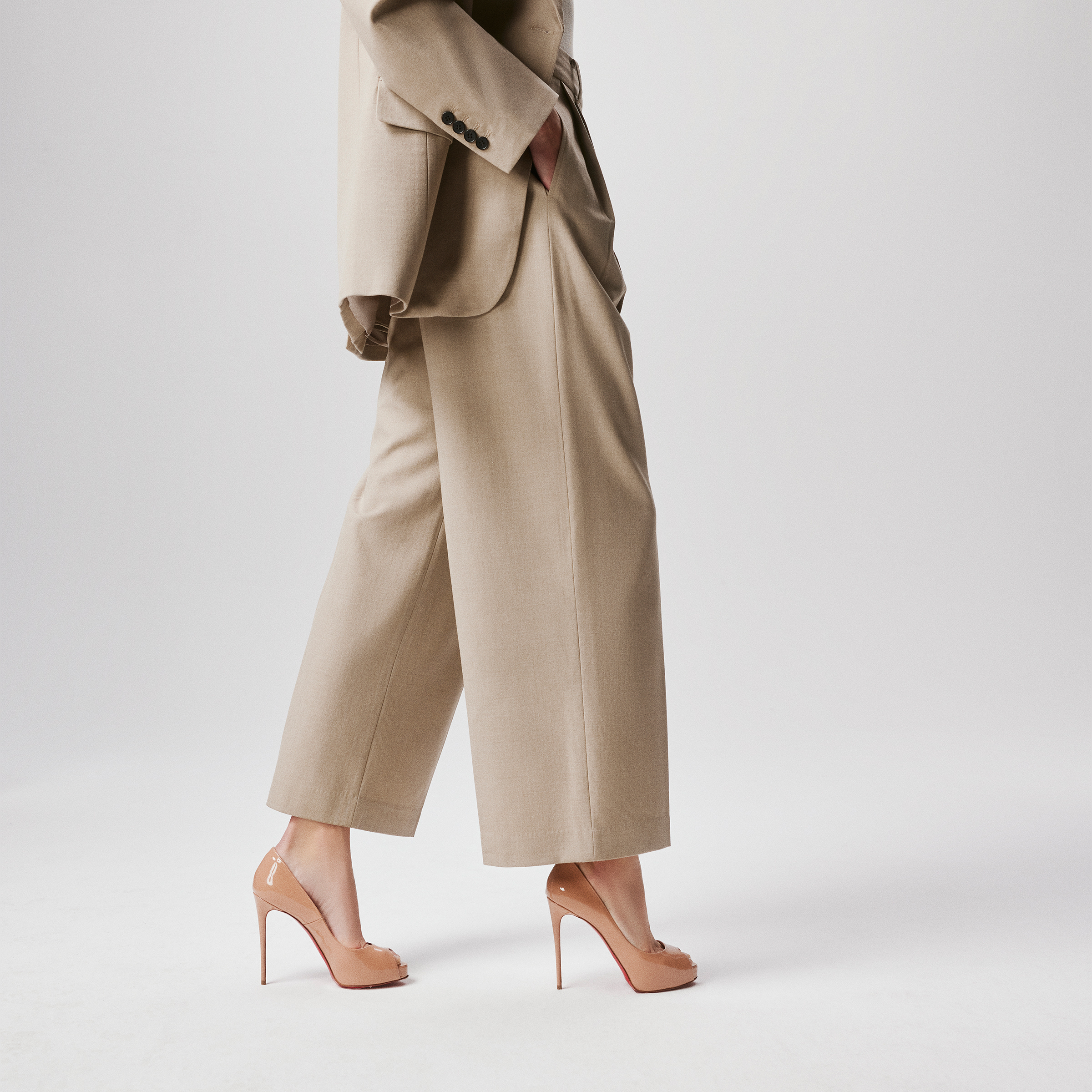 New Very Privé - Christian Louboutin