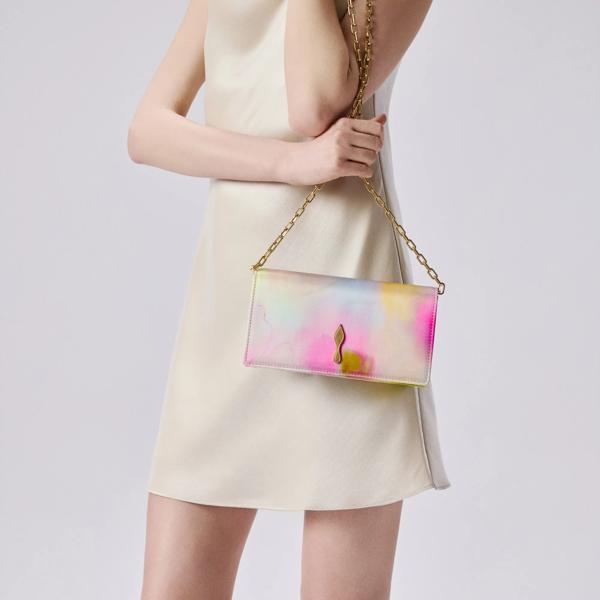 Bettina image number 1