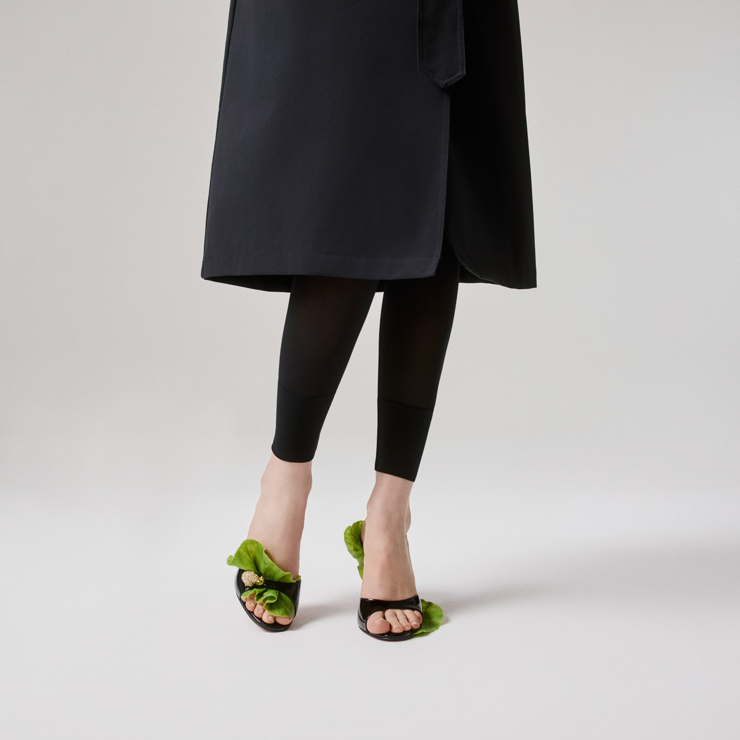CHRISTIAN LOUBOUTIN サンダル 37 正規品 Einsnail On The Feet Mule - 100 mm ミュール - パテントレザー