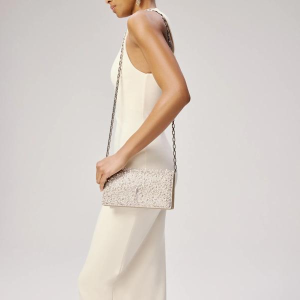 Bettina image number 1