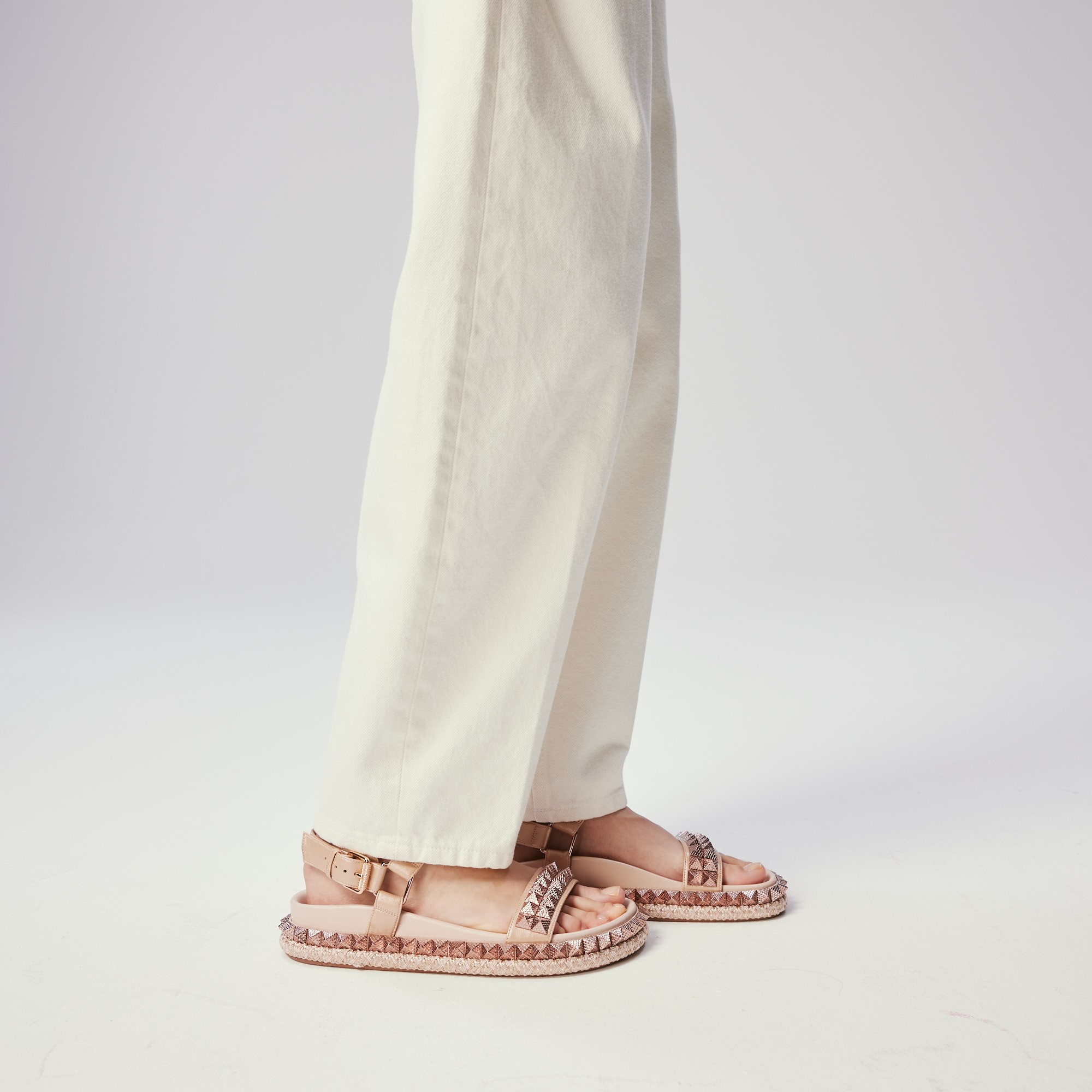 Pyrabizz Sandal image number 1