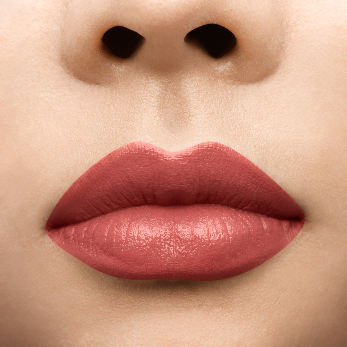 Rouge Louboutin Silky Satin On The Go image number 3